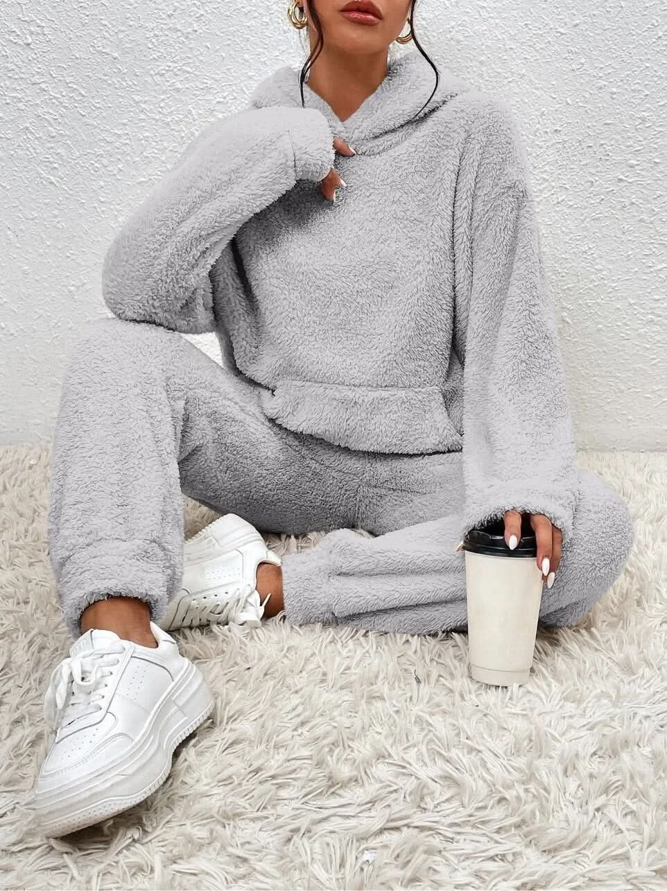 Fleece Loungewear – Two-Piece Lounge Set for Women with Hoodie and Joggers-Myra Lina