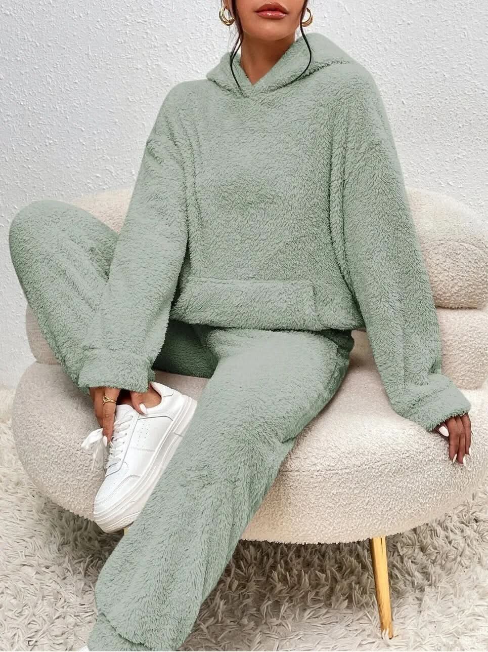 Fleece Loungewear – Two-Piece Lounge Set for Women with Hoodie and Joggers-Myra Lina