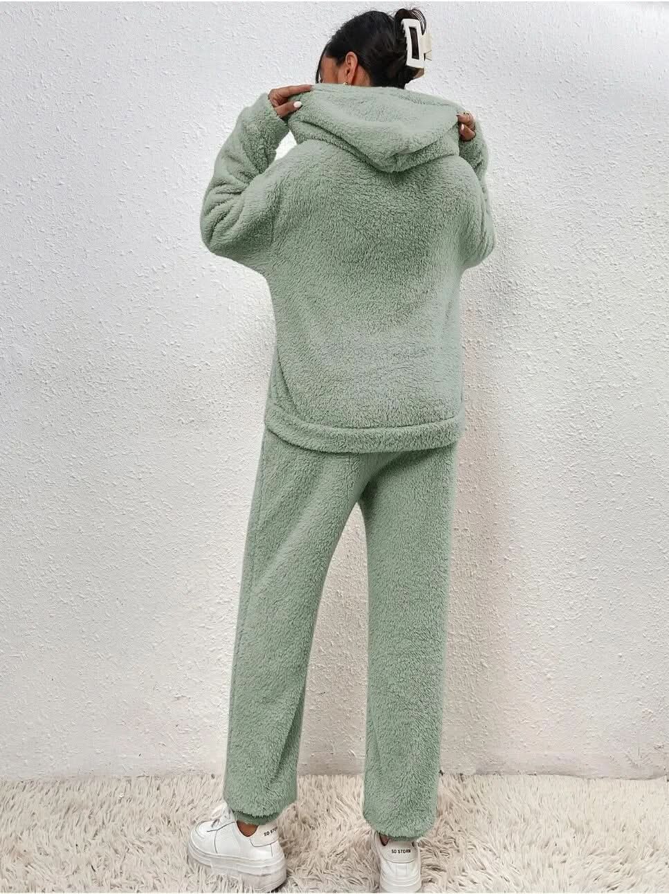 Fleece Loungewear – Two-Piece Lounge Set for Women with Hoodie and Joggers-Myra Lina