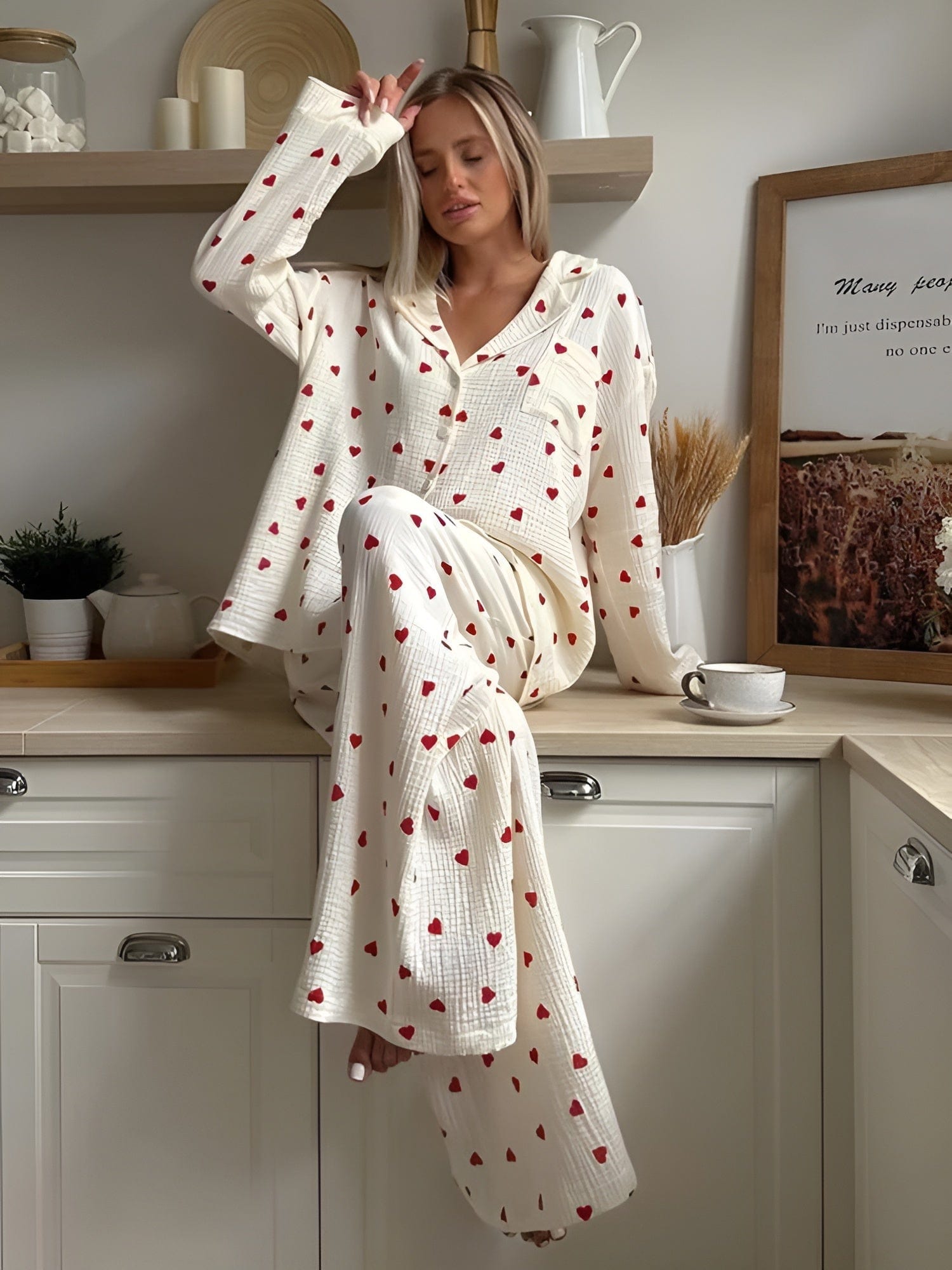 Pyjama Set – Long Sleeve Linen Pyjamas with Heart Pattern for Women – Sleepwear-Myra Lina